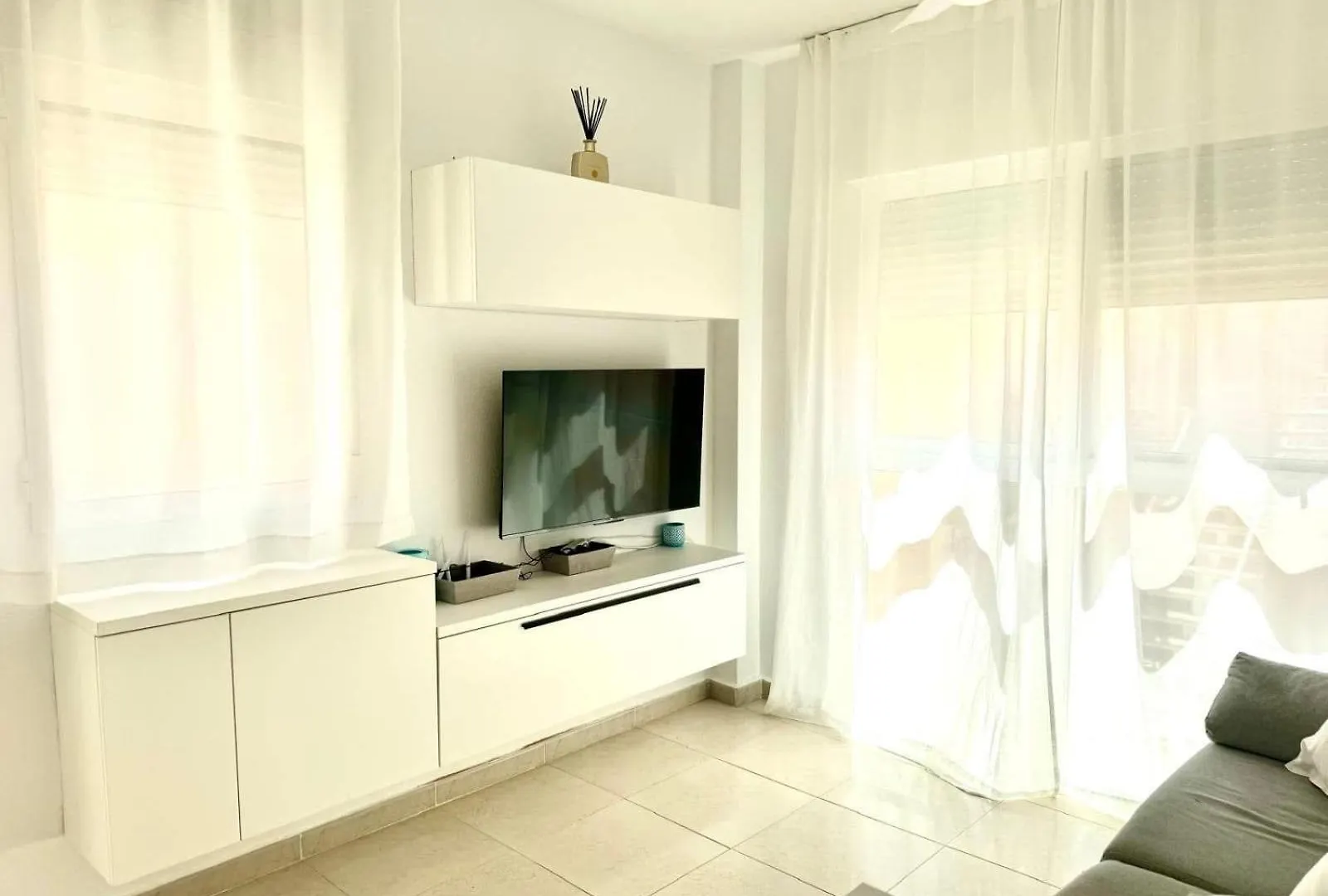 Apartment Vera Playa Laguna Beach